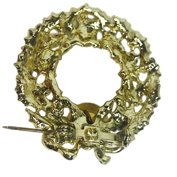 Vtg Gold Tone Christmas Wreath Brooch Moving Bell Red and Green Enamel - Picture 2 of 3